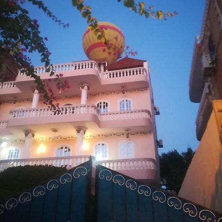 Luxor Palace Apartments Bagian luar foto