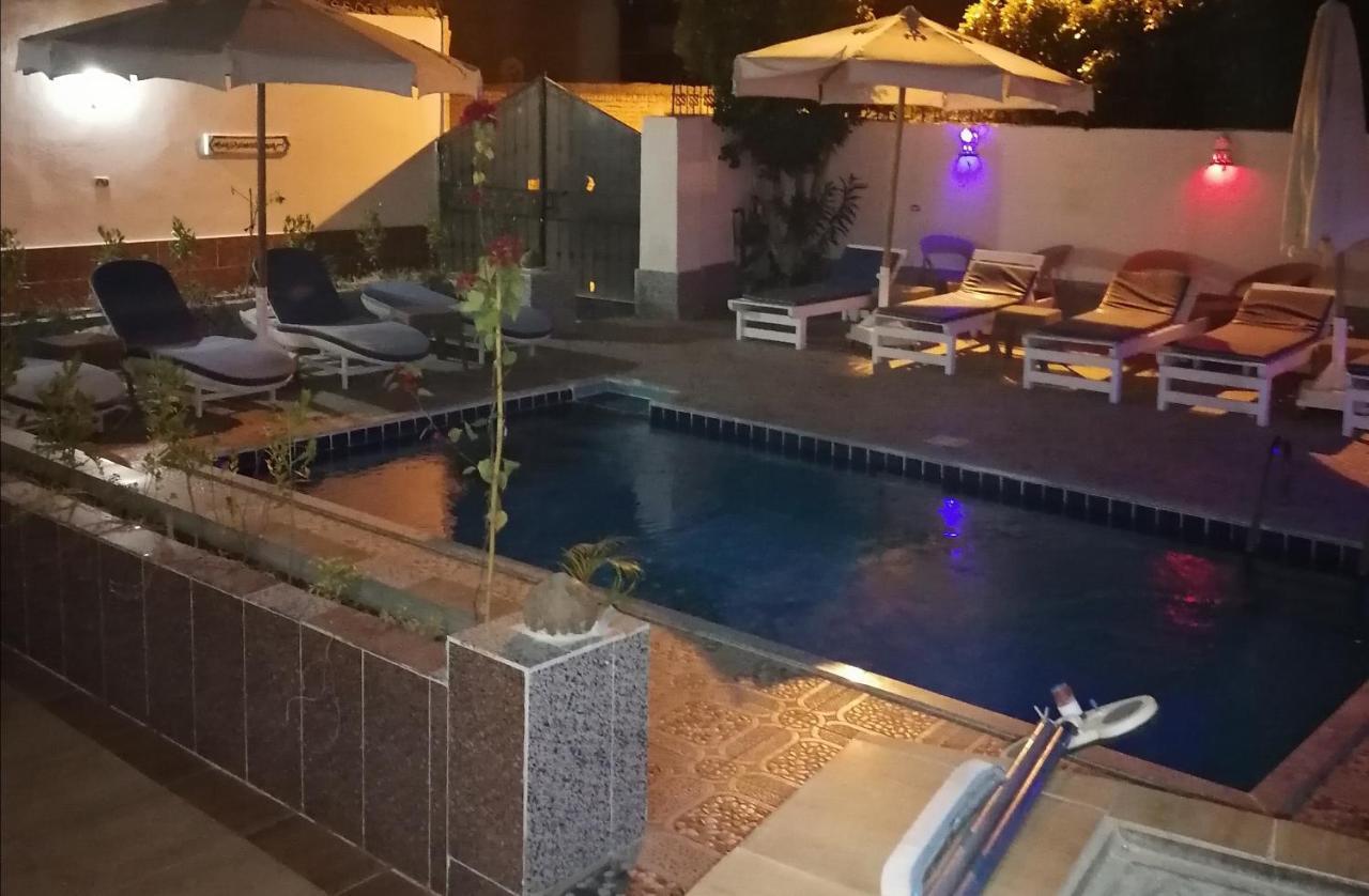 Luxor Palace Apartments Bagian luar foto