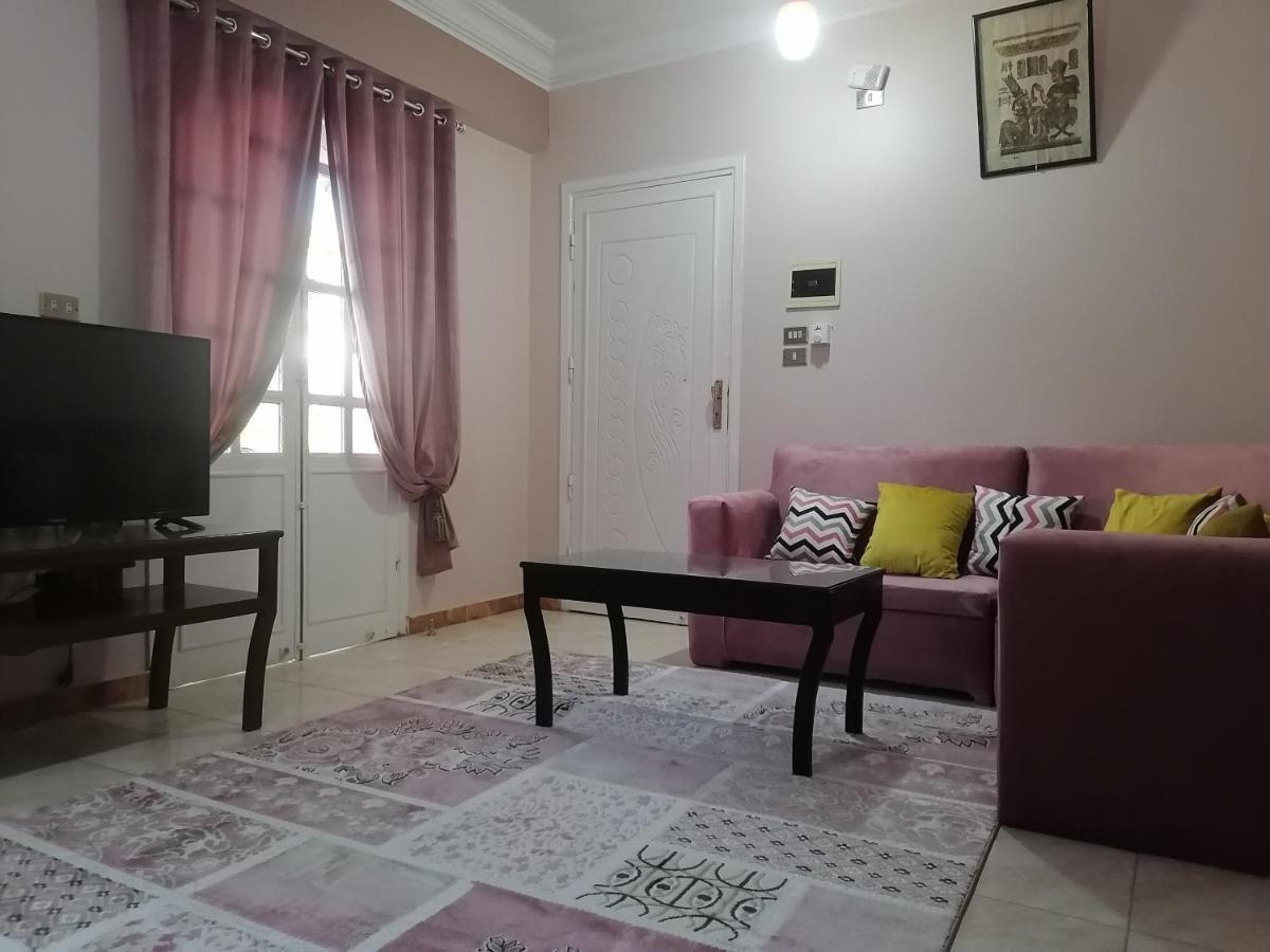 Luxor Palace Apartments Bagian luar foto