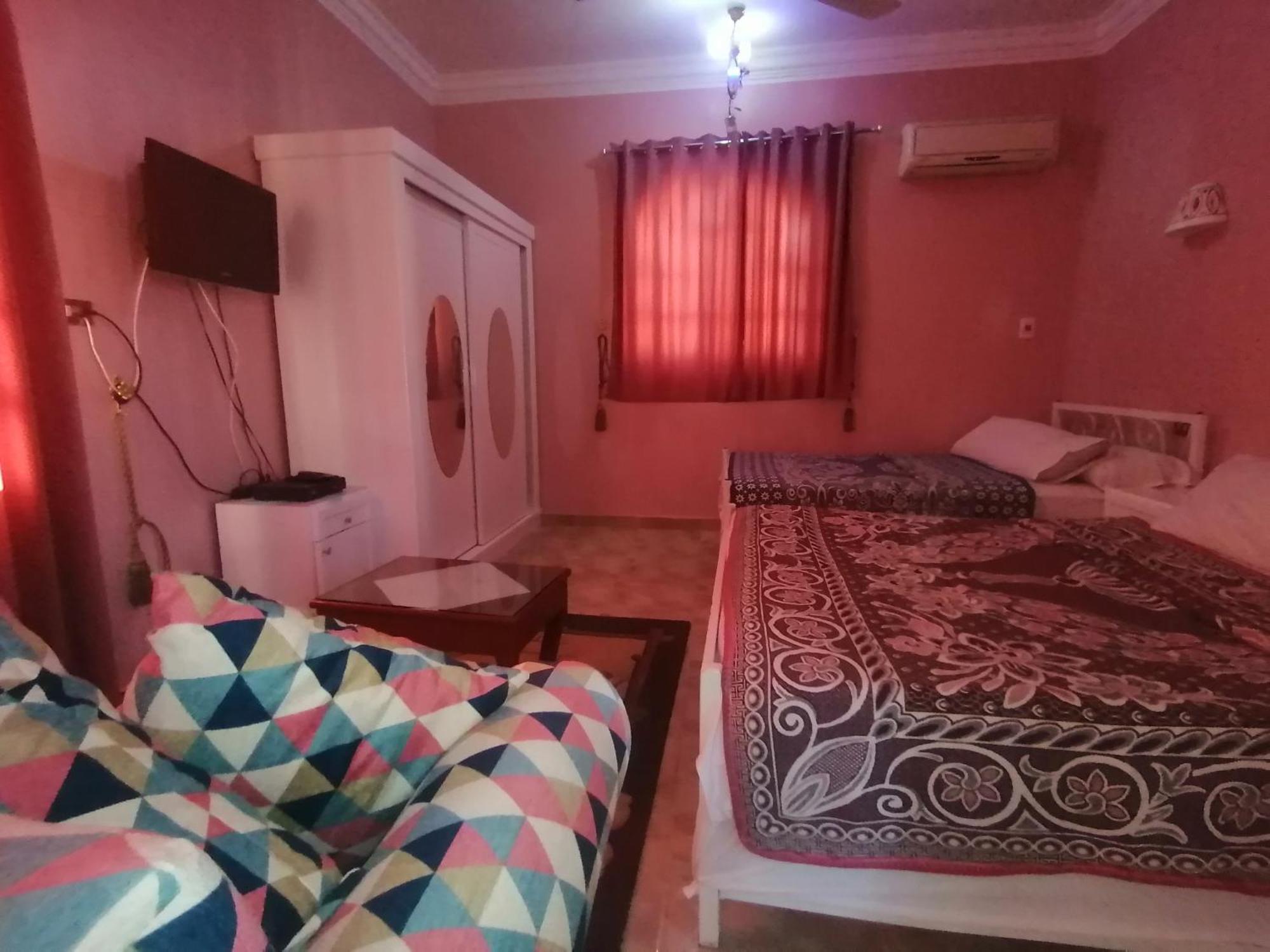 Luxor Palace Apartments Bagian luar foto