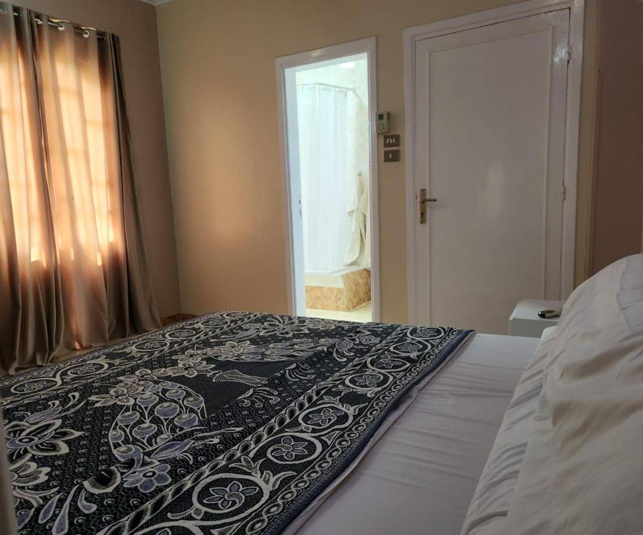 Luxor Palace Apartments Bagian luar foto