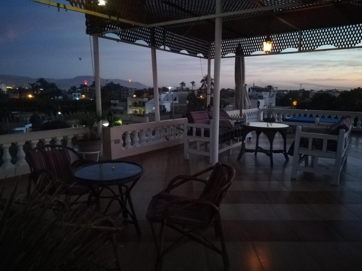 Luxor Palace Apartments Bagian luar foto